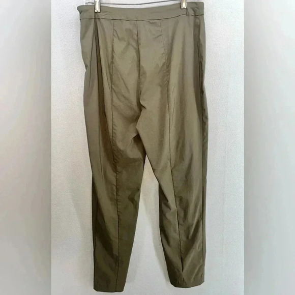 Soft Surroundings Ruffled seam Pants Olive Drab side zip stretchy - Picture 4 of 6